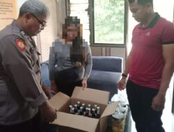 Kembali Laksanakan Operasi Pekat Candi, Polsek Limbangan Sita Belasan Botol Miras
