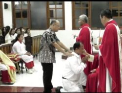 Uskup Agung Semarang Lakukan Kunjungan dan Sakramen Krisma di Gereja Stella Maris Jepara