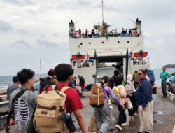 KMP Siginjai Berlayar dari Karimunjawa Menuju Jepara, Cuaca Cerah Dukung Kelayakan Pelayaran