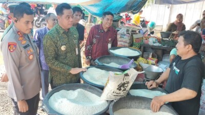 Pantau Pasar hingga SPBU, Bupati Jepara Pastikan Sembako dan BBM Aman Jelang Nataru