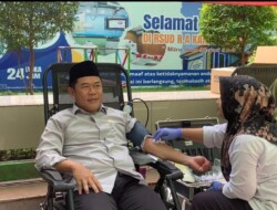 Ketua DPRD Jepara Turun Langsung Donor Darah di RSUD Kartini, Ada Pesan Besar di Baliknya