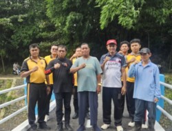 Teladan Ramadhan Desa Kecapi, Petinggi Sukambali Bersama Polres Jepara dan Warga Gelar Kerja Bakti Massal Sambut Idul Fitri 1446 H