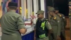 Nekat Buka Saat Ramadan! Karaoke dan Miras Digerebek Satpol PP Jepara, LC Diamankan