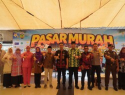 Ketua DPRD Jepara Turun Tinjau Pasar Murah, Dorong Harga Sembako Tetap Stabil